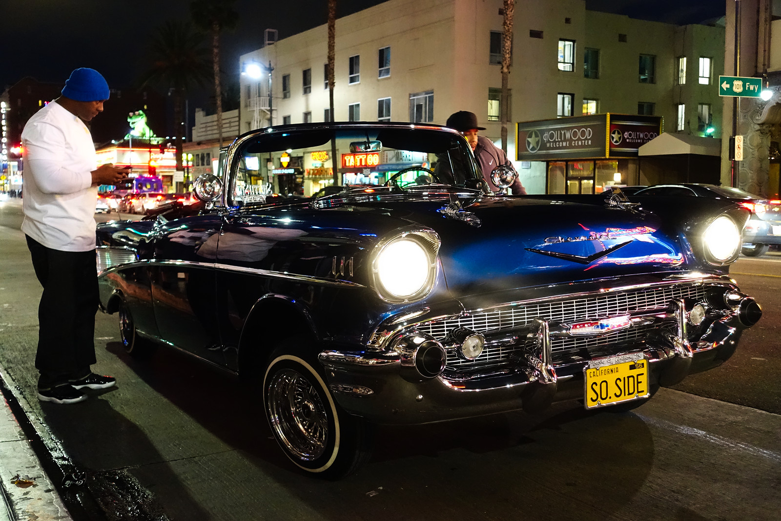 Bleu Bonnet et Pull Blanc