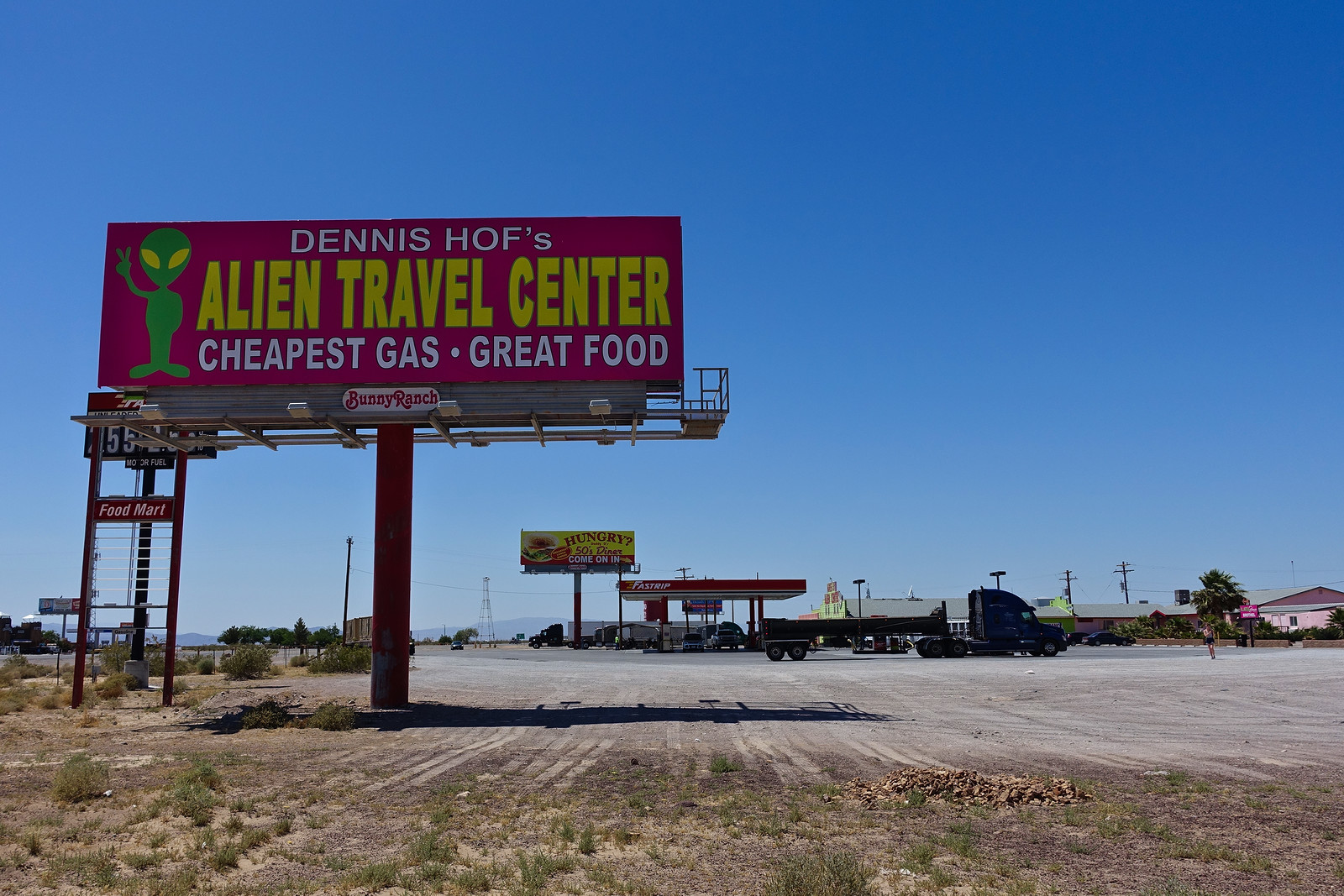 Alien Travel Center